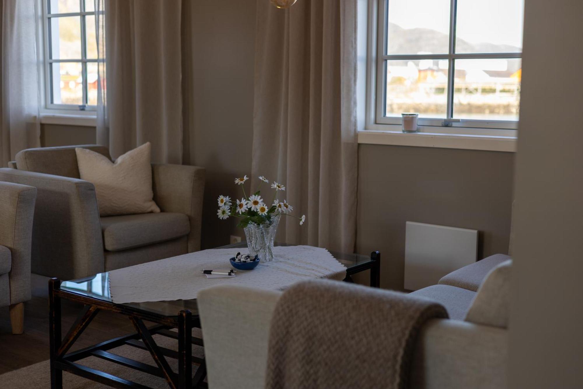 - Havgapet - Located In The Heart Of Lofoten Ballstad